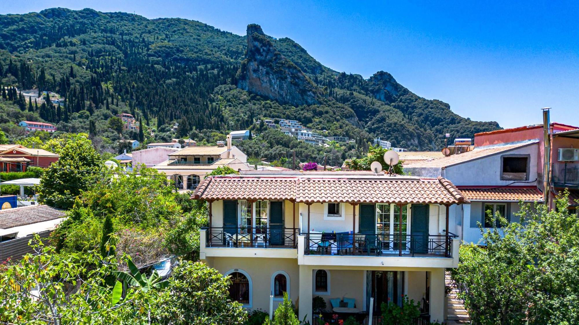 Tholeto Apartments Agios Gordios  Exterior foto